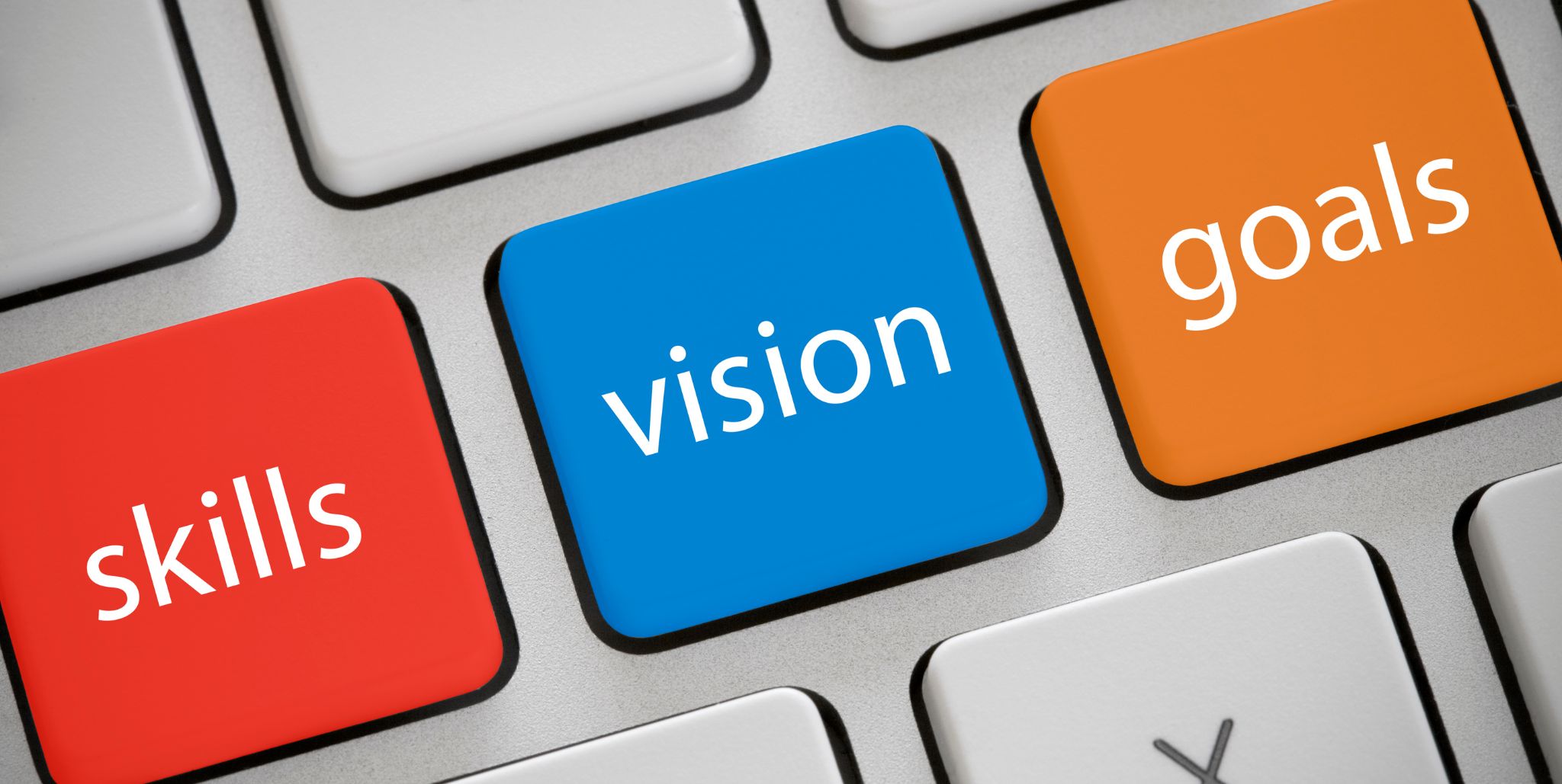 How to use LinkedIn Sales Navigator to win direct client contracts